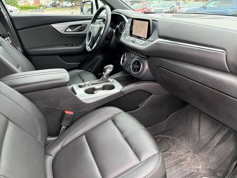 Used 2022 Chevrolet Blazer LT w/ Sound & Technology Package AWD/4WD image 22