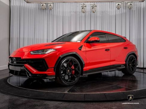 Used 2023 Lamborghini Urus Performante AWD/4WD image 9