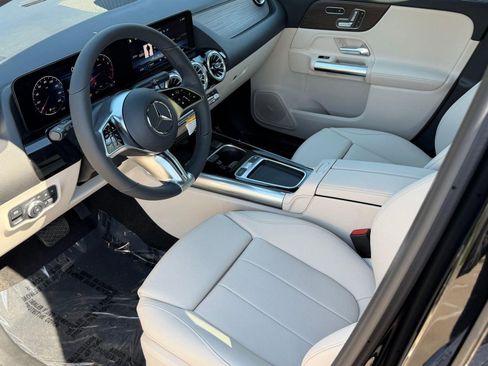 New 2026 Mercedes-Benz GLA 250 GLA 250 image 4