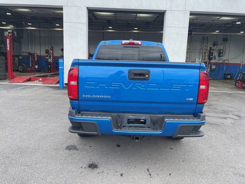 Used 2022 Chevrolet Colorado LT w/ Luxury Package AWD/4WD image 5
