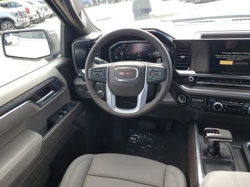 New 2026 GMC Sierra 1500 SLT image 14