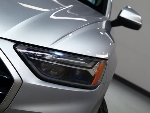 Used 2021 Audi Q5 2.0T Premium Plus w/ Premium Plus Package image 7