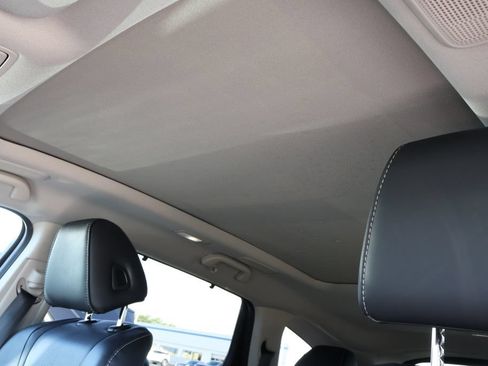 Used 2025 Acura MDX FWD w/ Technology Package image 11