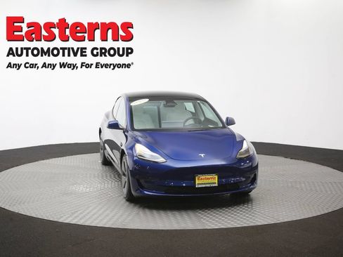 Used 2023 Tesla Model 3 Standard Range RWD image 46