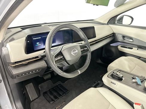 Used 2024 Nissan Ariya AWD image 20
