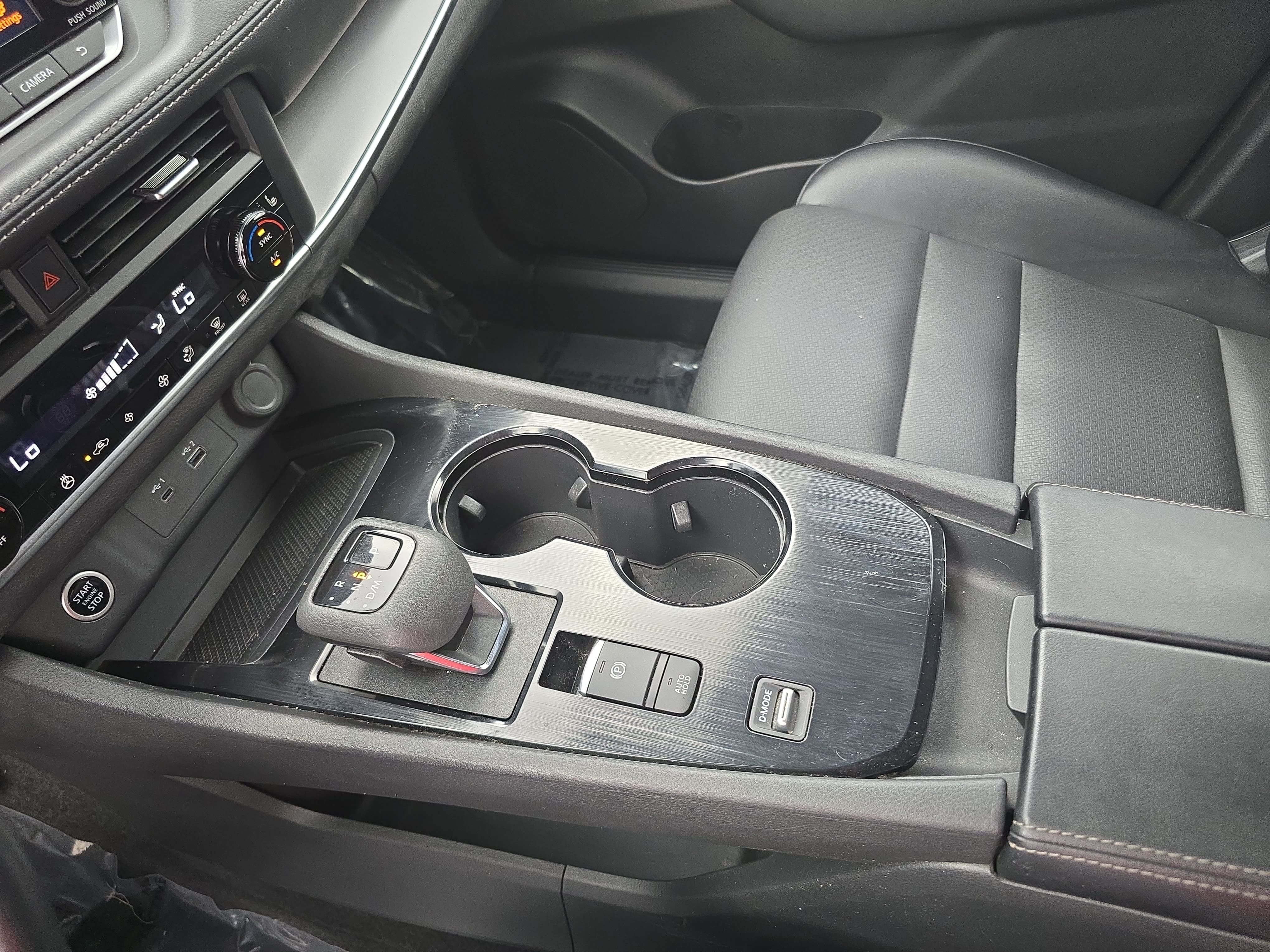 Certified 2023 Nissan Rogue SV w/ SV Premium B Package FWD image 24