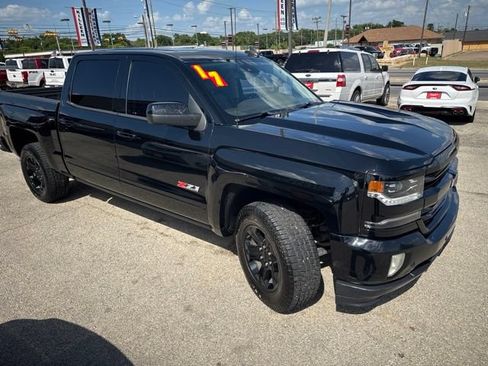 Used 2017 Chevrolet Silverado 1500 LTZ Z71 w/ LTZ Plus Package AWD/4WD image 30