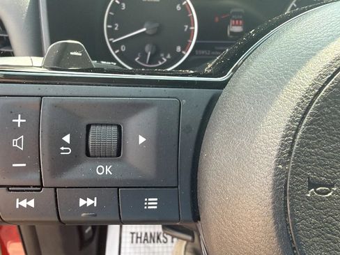 Used 2023 Nissan Rogue SV FWD image 22