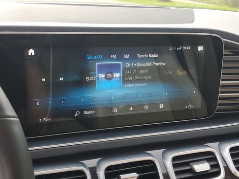 Used 2022 Mercedes-Benz GLE 450 4MATIC image 23