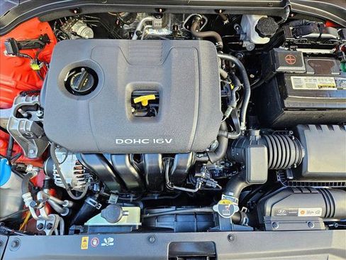 Used 2019 Hyundai Veloster 2.0 Premium image 20