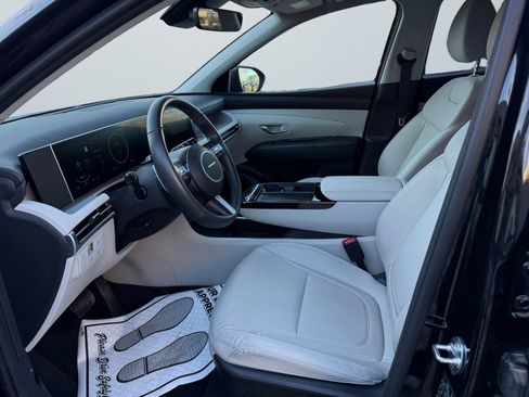 Certified 2025 Hyundai Tucson SEL image 11