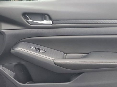 New 2025 Nissan Altima 2.5 SV w/ SV Special Edition Package image 30