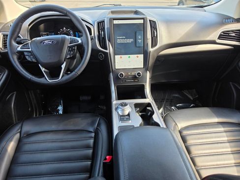 Certified 2023 Ford Edge SEL w/ Convenience Package AWD/4WD image 18
