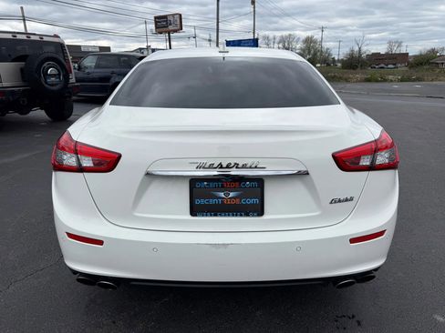 Used 2017 Maserati Ghibli image 4