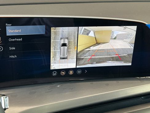 New 2026 Cadillac Vistiq Sport w/ LPO, Floor Liner Package image 19