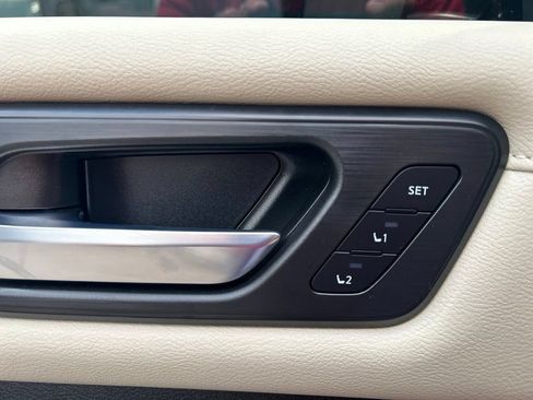 Certified 2025 Nissan Armada Platinum RWD image 23