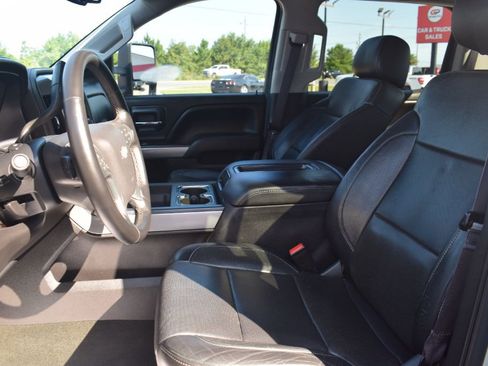 Used 2014 Chevrolet Silverado 1500 LTZ Z71 w/ LTZ Plus Package AWD/4WD image 9