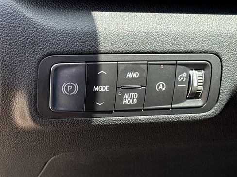 Used 2026 GMC Terrain Elevation w/ Technology Package II AWD/4WD image 22