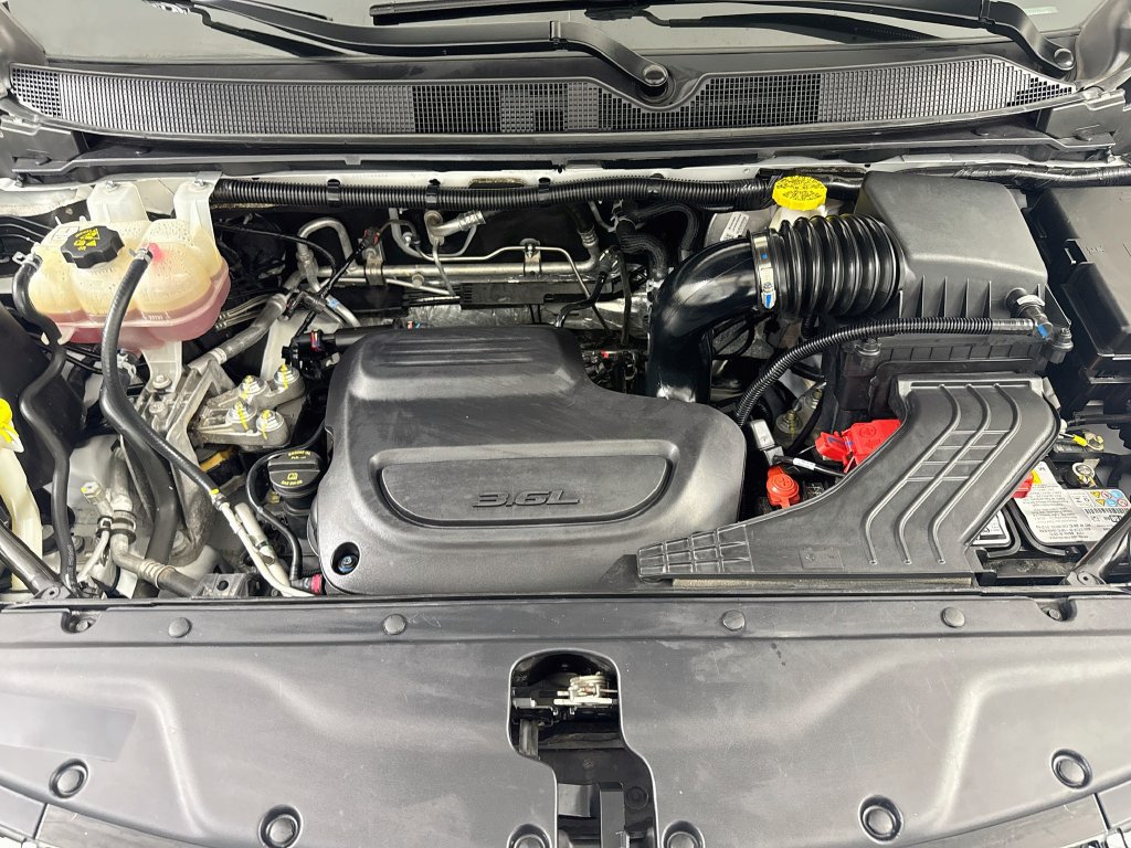 Used 2022 Chrysler Pacifica Touring-L FWD image 31