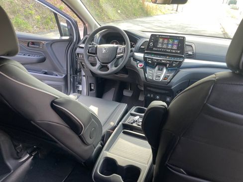 New 2026 Honda Odyssey Touring image 33