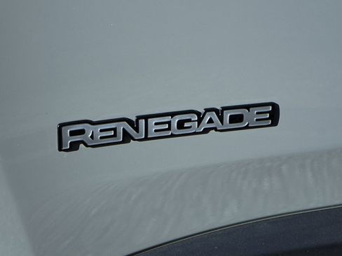 Used 2020 Jeep Renegade Altitude image 42