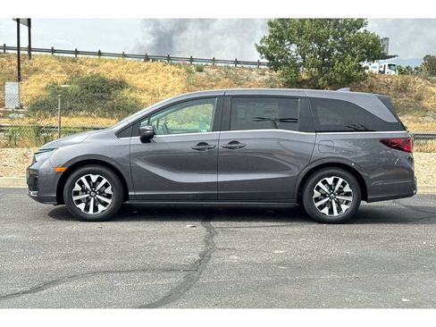 Used 2026 Honda Odyssey EX-L image 45