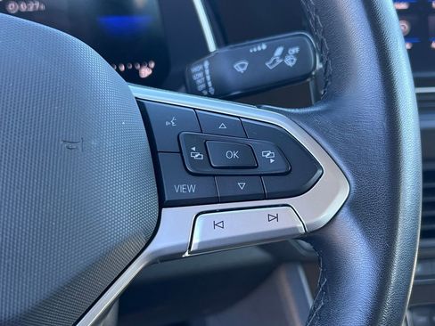 Used 2024 Volkswagen Jetta SE image 19