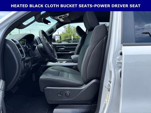 Used 2026 RAM 1500 4x4 Crew Cab image 5
