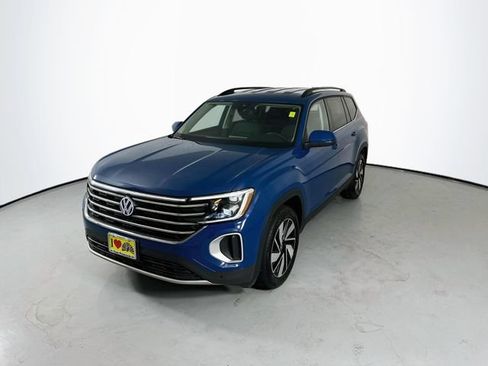 Used 2026 Volkswagen Atlas SE FWD image 5