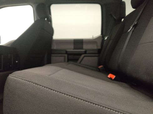 Used 2018 Ford F150 XL w/ Equipment Group 101A Mid RWD image 18