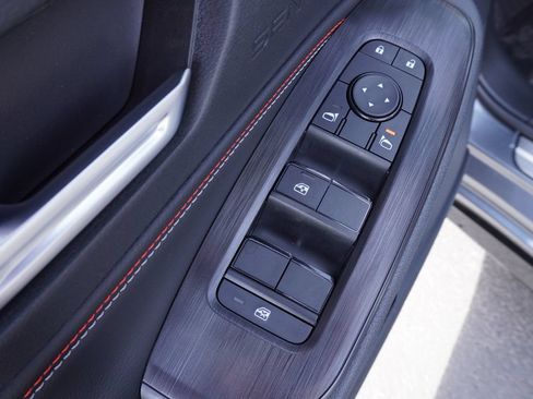 New 2026 Nissan Sentra SR w/ Floor Mat Package FWD image 15