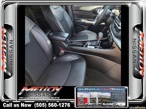 Used 2025 Jeep Compass Trailhawk AWD/4WD image 15