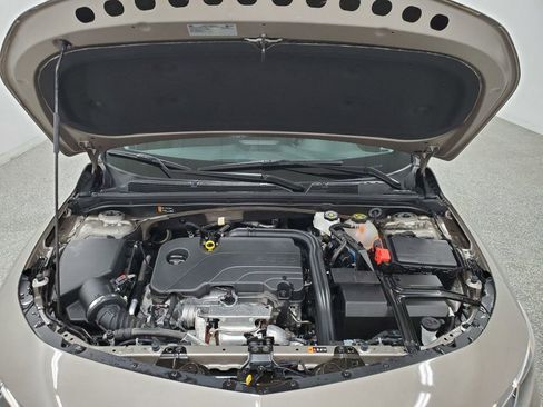 Used 2023 Chevrolet Malibu LS image 9