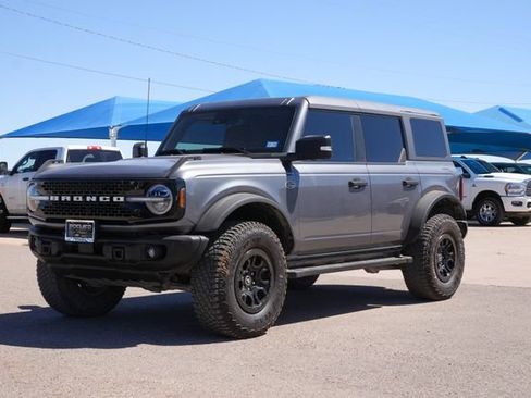 Used 2023 Ford Bronco Wildtrak AWD/4WD image 7