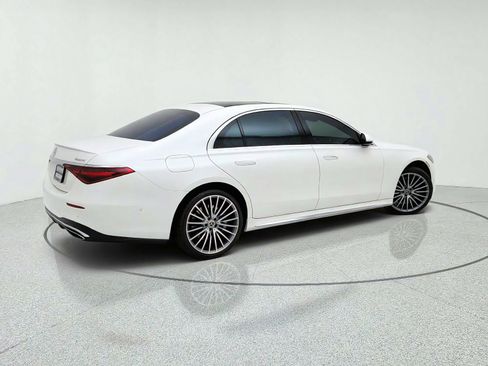 Certified 2023 Mercedes-Benz S 500 4MATIC image 8