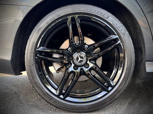 Used 2018 Mercedes-Benz E 300 w/ Premium 1 Package image 17