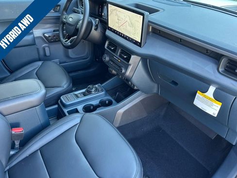 New 2025 Ford Maverick Lariat w/ Black Appearance Package image 16