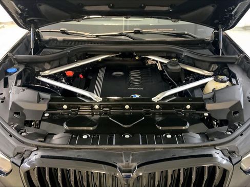 Used 2020 BMW X5 xDrive40i w/ M Sport Package AWD/4WD image 30