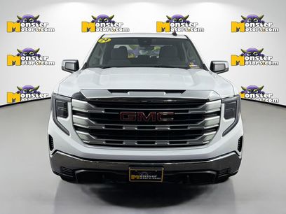 Used 2024 GMC Sierra 1500 SLE w/ Enhanced Capability Package