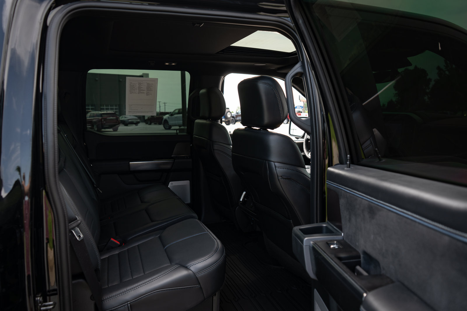 Used 2025 Ford F150 Platinum w/ Equipment Group 702A High AWD/4WD image 45