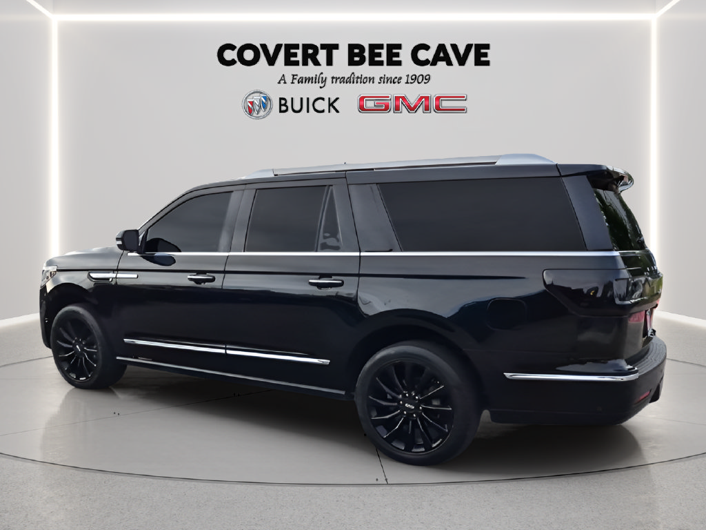 Used 2021 Lincoln Navigator L Reserve AWD/4WD image 6