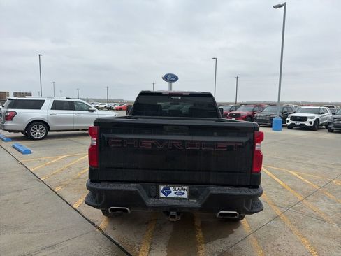 Used 2021 Chevrolet Silverado 1500 LT Trail Boss w/ Bed Protection Package image 6