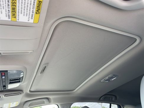 Used 2021 Subaru Crosstrek 2.5i Limited w/ Moonroof Package 2 image 12