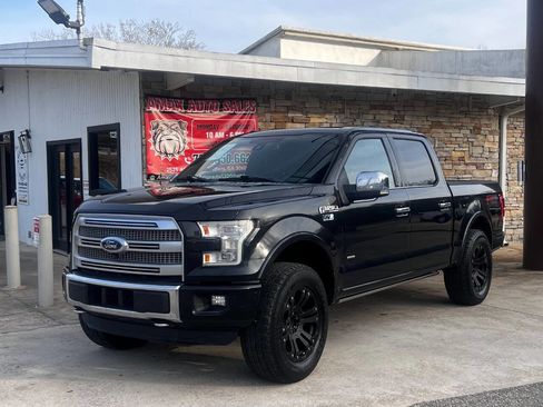 Used 2015 Ford F150 Platinum w/ Equipment Group 701A Luxury image 2