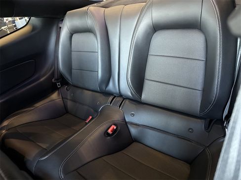 Used 2019 Ford Mustang GT Premium image 20