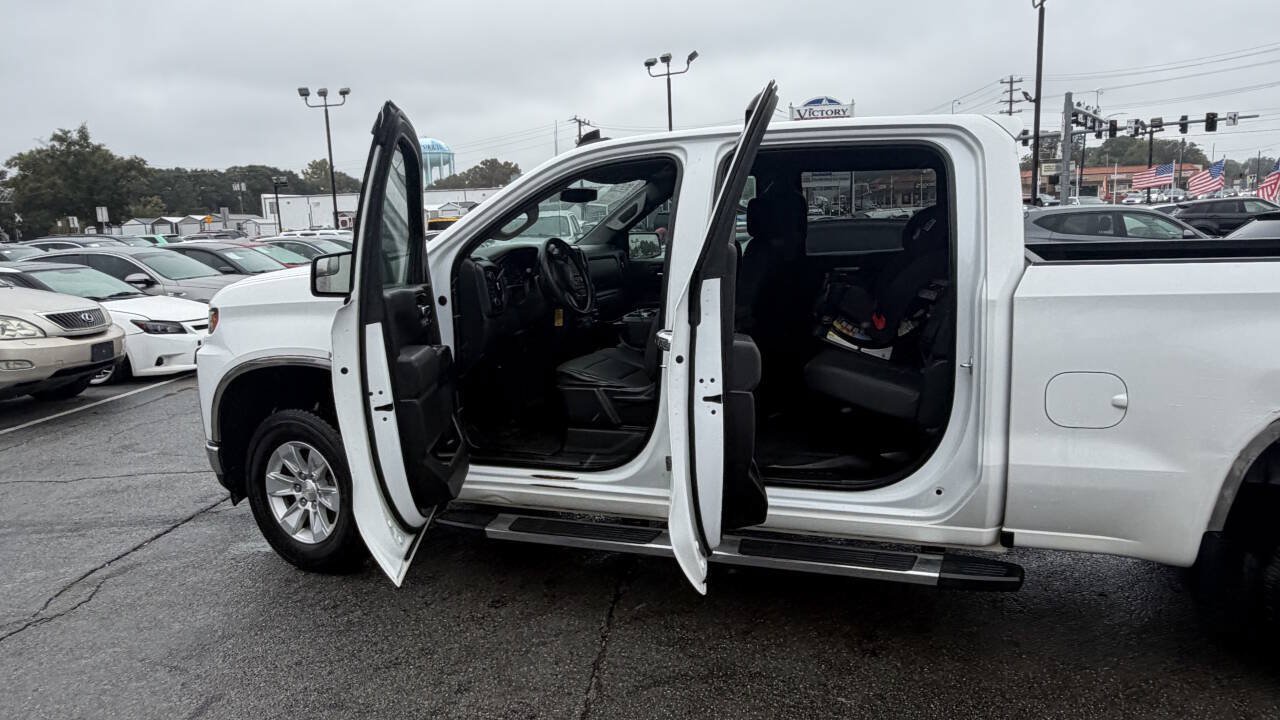 Used 2021 Chevrolet Silverado 1500 W/T w/ WT Value Package AWD/4WD image 18