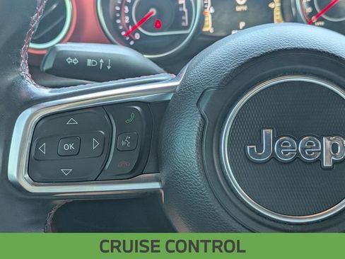 Used 2020 Jeep Gladiator Rubicon AWD/4WD image 18