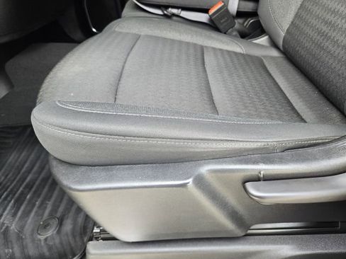 Used 2024 Chevrolet Silverado 2500 LT image 24