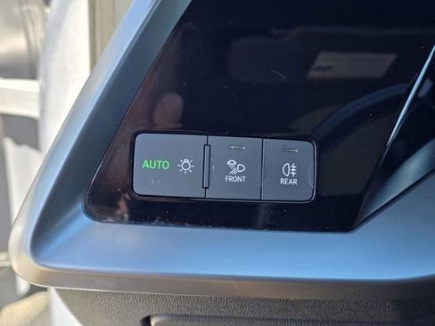 Used 2024 Audi A3 2.0T Premium image 31