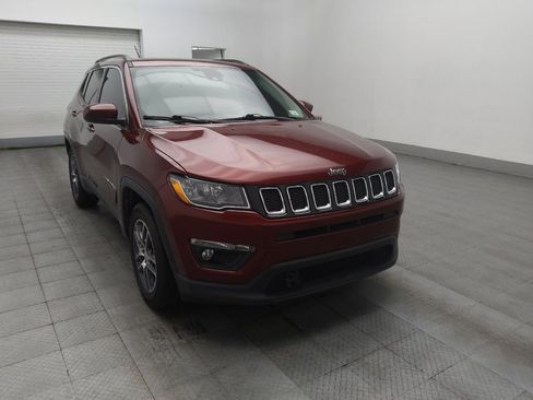 Used 2020 Jeep Compass Latitude image 13
